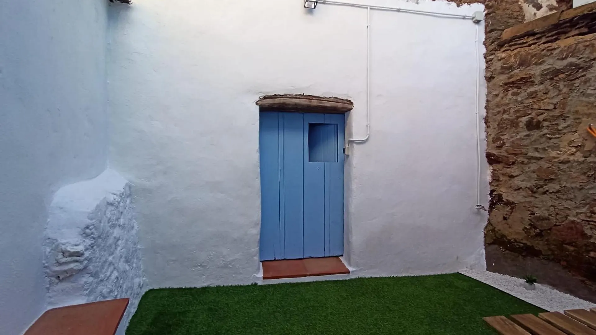 La Afortunaa Valdelarco Holiday home